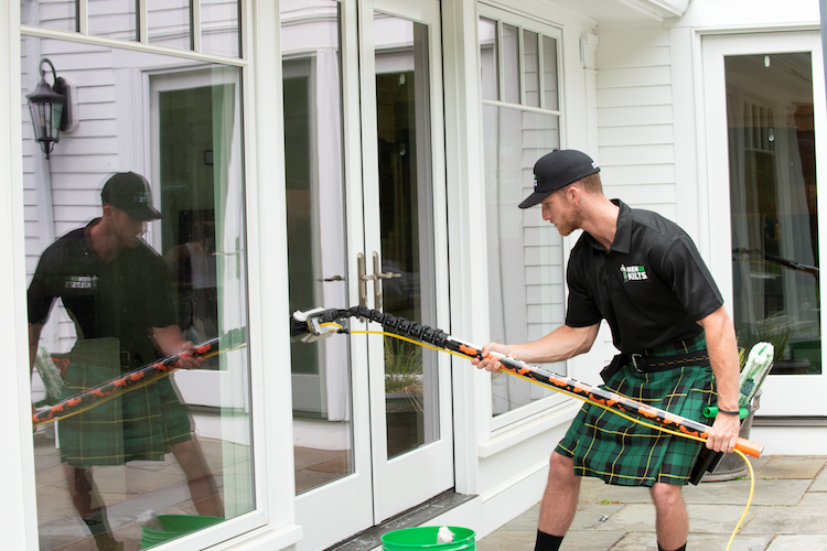 Men In Kilts - exterior cleaning franchise