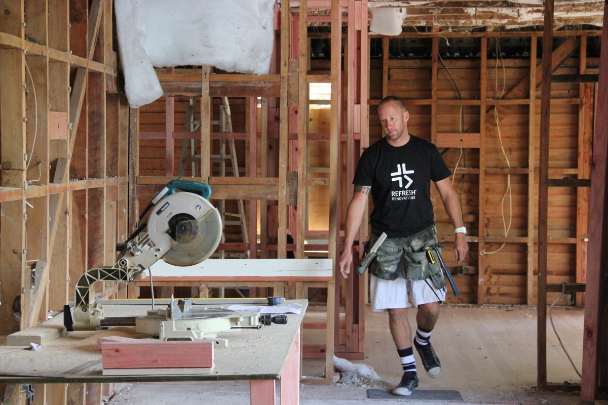 Refresh Renovations Franchise available in Gold Coast, Home Services